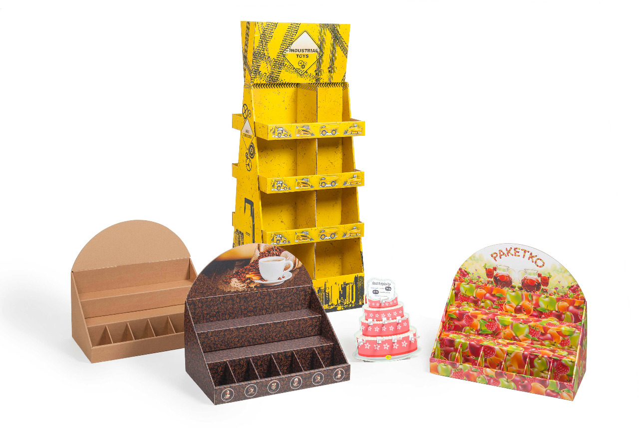 kartonové reklamní stojany a displeje